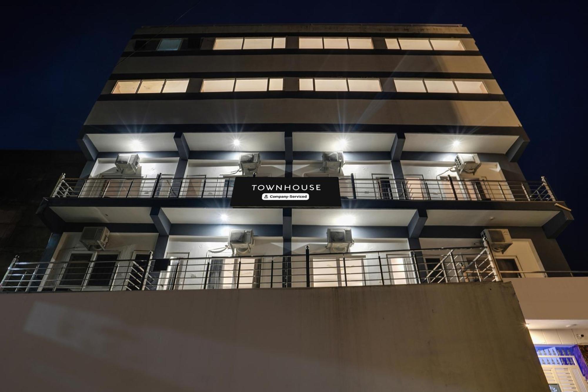 Super Townhouse Tapovan Exterior foto